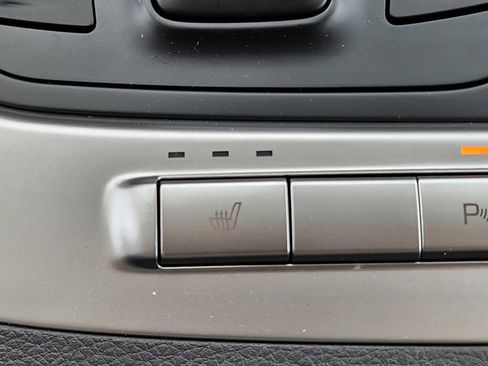 New 2026 Kia Carnival FWD image 16