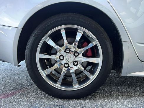 Used 2010 Cadillac CTS Premium AWD/4WD image 23