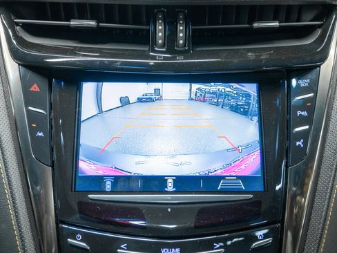 Used 2019 Cadillac CTS V w/ Luxury Package image 34