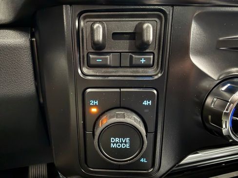 New 2026 Ford F450 Platinum w/ FX4 Off-Road Package image 41