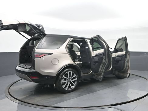 Used 2023 Land Rover Discovery S R-Dynamic AWD/4WD image 39