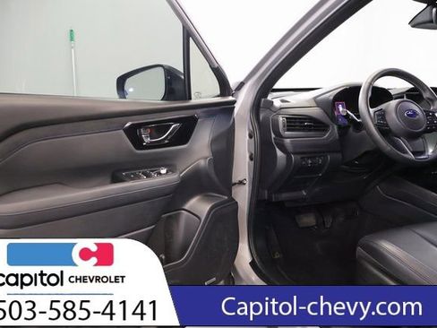 Used 2025 Subaru Forester Limited AWD/4WD image 8