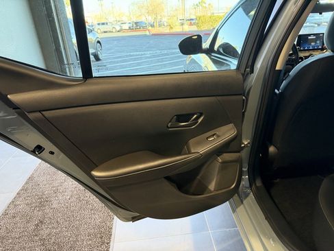 Used 2024 Nissan Sentra SV w/ All-Weather Package image 10