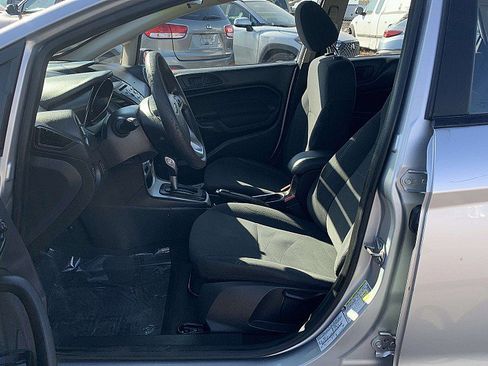 Used 2019 Ford Fiesta SE image 17