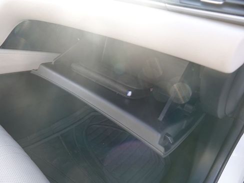 Used 2018 Honda Accord EX-L image 31