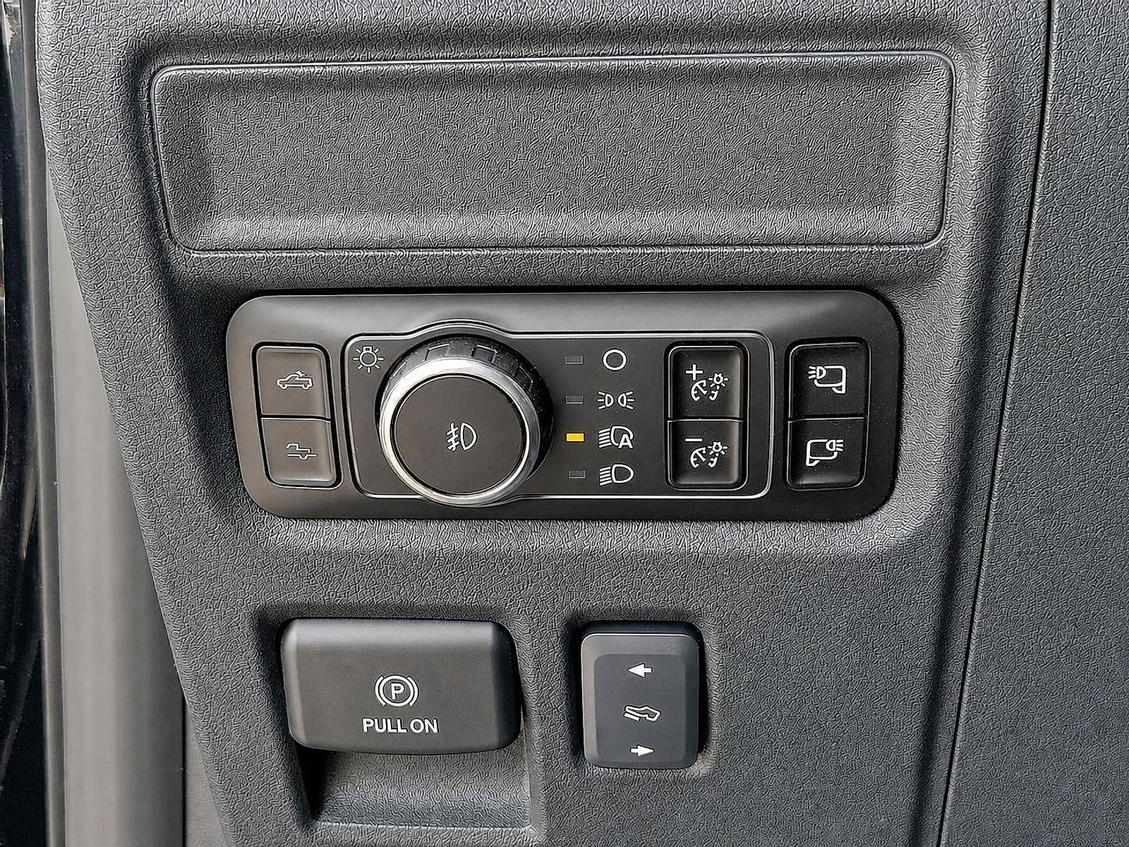 New 2026 Ford F150 Raptor AWD/4WD image 18