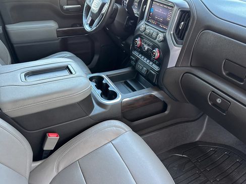 Used 2020 GMC Sierra 1500 SLT w/ SLT Premium Package RWD image 16