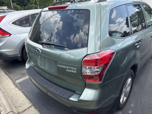 Used 2015 Subaru Forester 2.5i Premium w/ Popular Package #1 AWD/4WD image 7