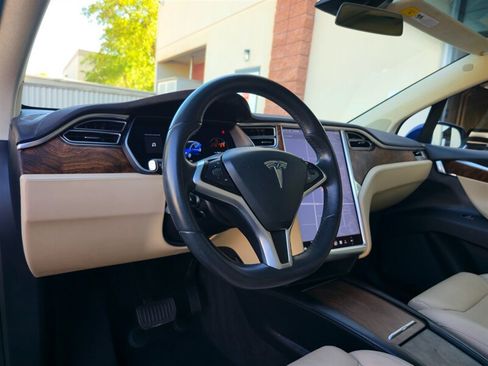 Used 2017 Tesla Model X 100D AWD/4WD image 16