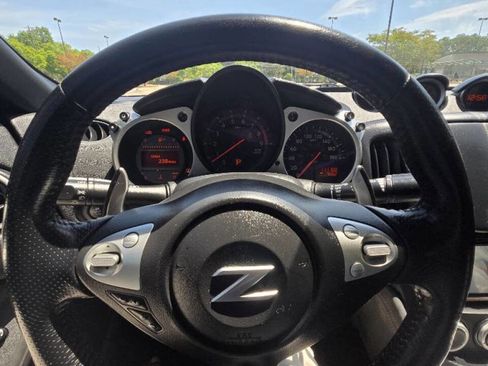 Used 2013 Nissan 370Z Touring w/ Sport Pkg RWD image 12