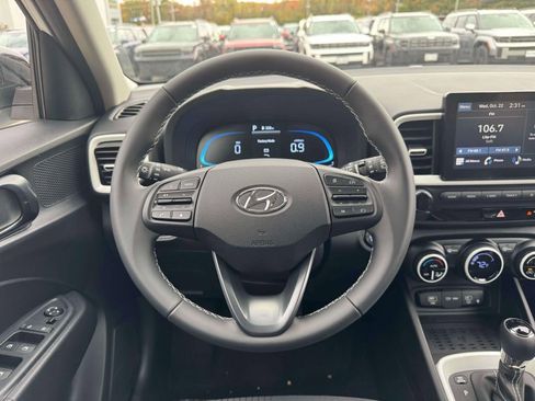 New 2026 Hyundai Venue SEL FWD image 29