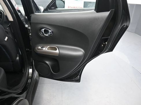Used 2014 Nissan Juke S FWD image 13
