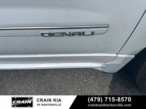 Used 2016 GMC Acadia Denali FWD image 10