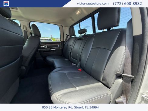 Used 2018 RAM 1500 Laramie w/ Convenience Group AWD/4WD image 18