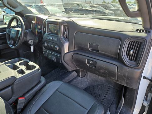 Used 2022 Chevrolet Silverado 2500 W/T w/ WT Convenience Package AWD/4WD image 31