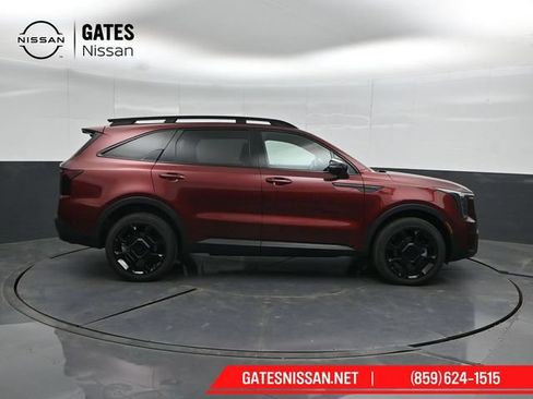 Used 2025 Kia Sorento SX Prestige AWD/4WD image 3