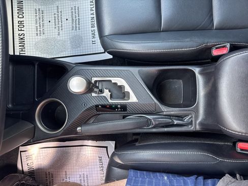 Used 2013 Toyota RAV4 Limited image 26