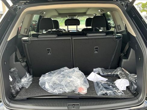 New 2026 Volkswagen Atlas SE FWD image 15