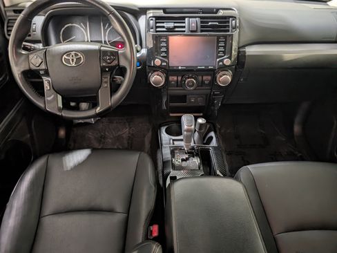 Used 2021 Toyota 4Runner TRD Off-Road Premium AWD/4WD image 7