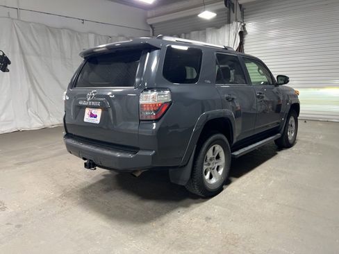Used 2024 Toyota 4Runner SR5 Premium image 7