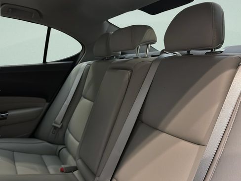 Used 2018 Acura TLX V6 SH-AWD image 15