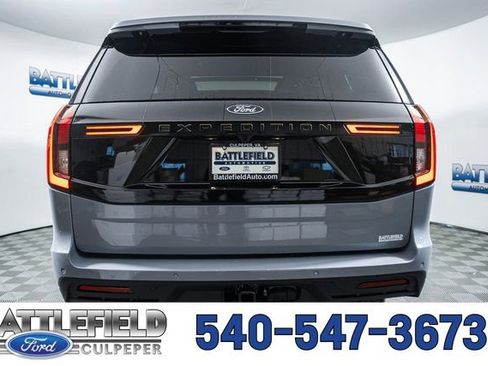 New 2026 Ford Expedition Tremor image 5