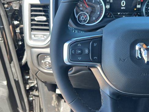 New 2026 RAM 2500 Big Horn AWD/4WD image 30