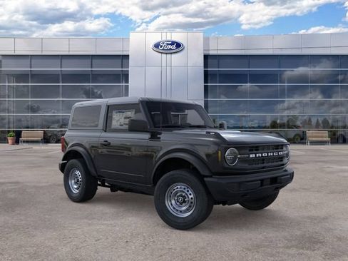 New 2026 Ford Bronco 2-Door AWD/4WD image 7