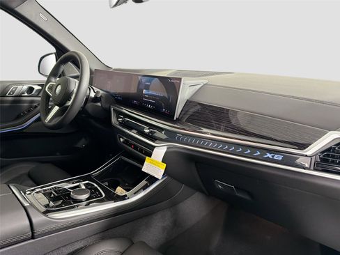 New 2026 BMW X5 xDrive50e AWD/4WD image 27