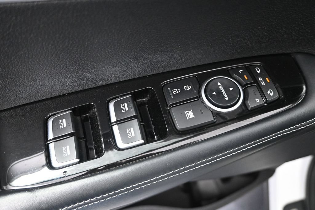 Used 2016 Kia Sorento SX w/ SXL Technology Package AWD/4WD image 10