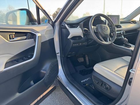 Used 2025 Toyota RAV4 XLE Premium w/ Weather Package image 12