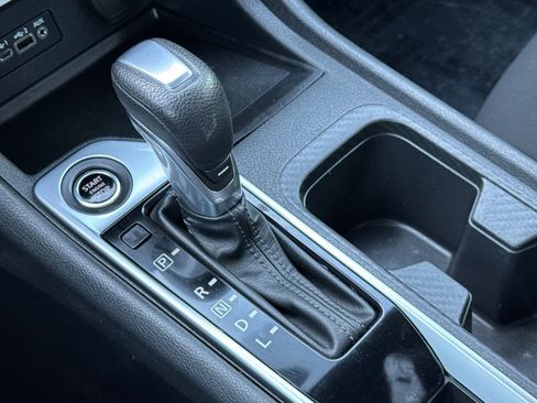 Used 2022 Nissan Sentra SV w/ All-Weather Package image 19