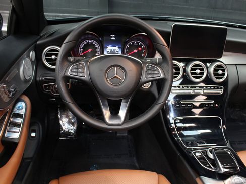 Used 2017 Mercedes-Benz C 300 Cabriolet image 50