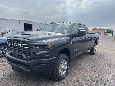 New 2026 RAM 2500 Big Horn AWD/4WD image 8