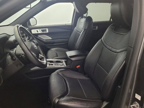 Used 2020 Ford Explorer ST w/ Premium Technology Package AWD/4WD image 17