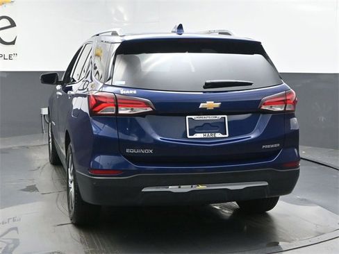 Used 2023 Chevrolet Equinox Premier image 34
