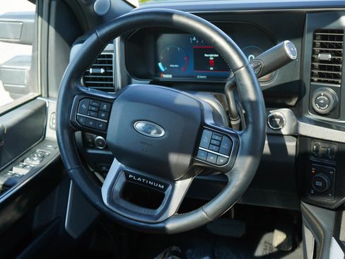 Used 2023 Ford F250 Platinum AWD/4WD image 14
