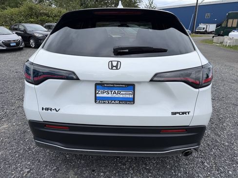 Used 2023 Honda HR-V Sport image 4