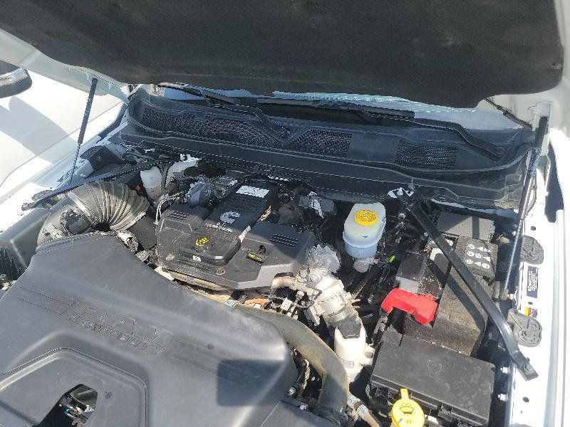 Used 2024 RAM 2500 Laramie AWD/4WD image 20