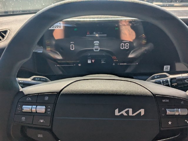 New 2026 Kia K4 FWD image 26
