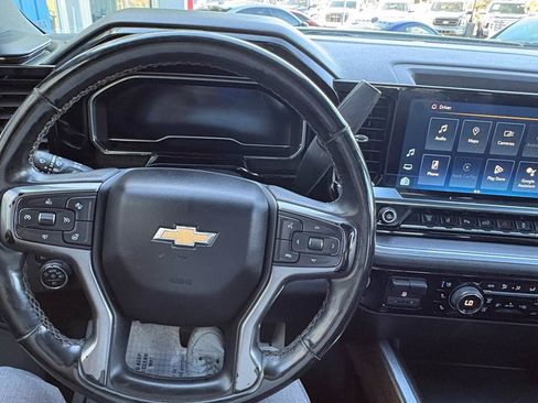 Used 2024 Chevrolet Silverado 2500 High Country w/ LPO, Dark Essentials Package AWD/4WD image 18