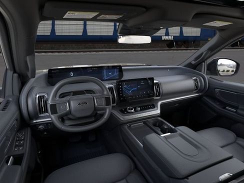 New 2026 Ford Expedition Max Platinum w/ Stealth Performance Package AWD/4WD image 9
