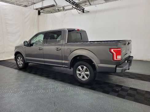 Used 2017 Ford F150 Lariat RWD image 3