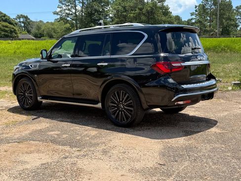 Used 2019 INFINITI QX80 Limited w/ All-Season Package AWD/4WD image 3