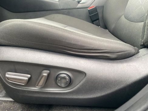 Used 2024 Toyota RAV4 XLE image 12