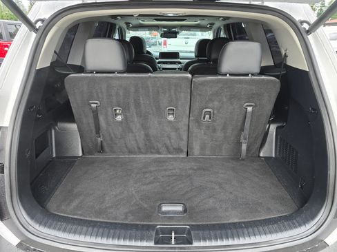 Used 2022 Kia Telluride EX w/ EX Premium Package image 10