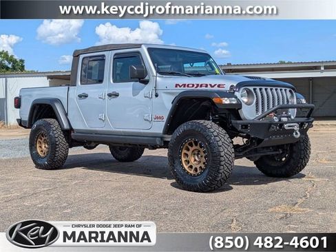Used 2022 Jeep Gladiator Mojave w/ Trailer Tow Package AWD/4WD image 1