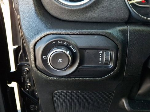 Used 2023 Jeep Wrangler Sahara w/ Cold Weather Group image 24