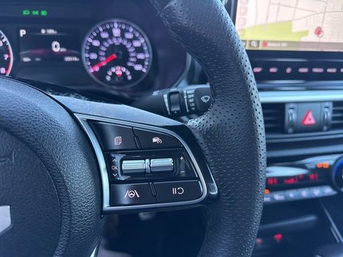 Used 2023 Kia Forte GT-Line image 16