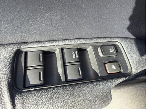 Used 2010 Honda CR-V EX-L image 9